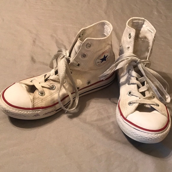 kids white converse size 2